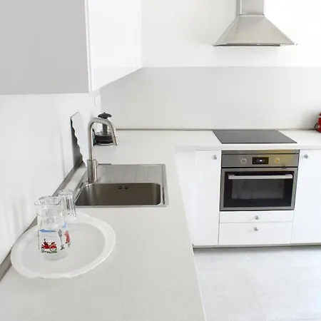 Airstay Oasis Kampa Park Apartment