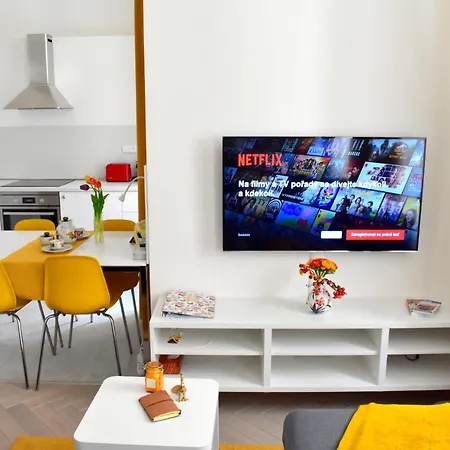 Airstay Oasis Kampa Park Apartmán *